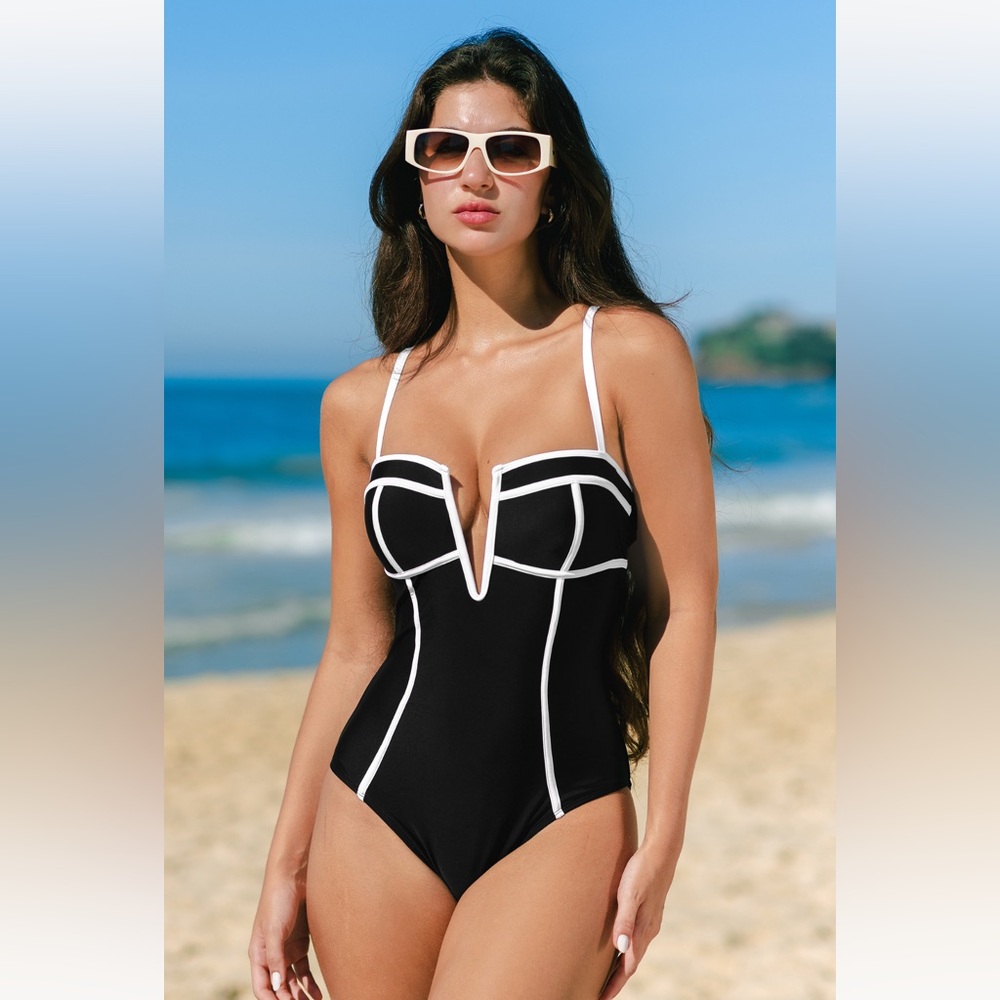Cupshe Day to Night Long Torso Black and White One-Piece Swimsuit